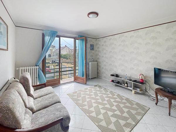 MAISON INDIVIDUELLE DE 53 M2 SUR PARCELLE DE 393 M2 PROCHE N7