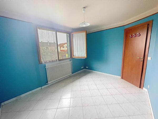 MAISON INDIVIDUELLE DE 53 M2 SUR PARCELLE DE 393 M2 PROCHE N7