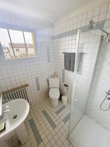 MAISON INDIVIDUELLE DE 53 M2 SUR PARCELLE DE 393 M2 PROCHE N7