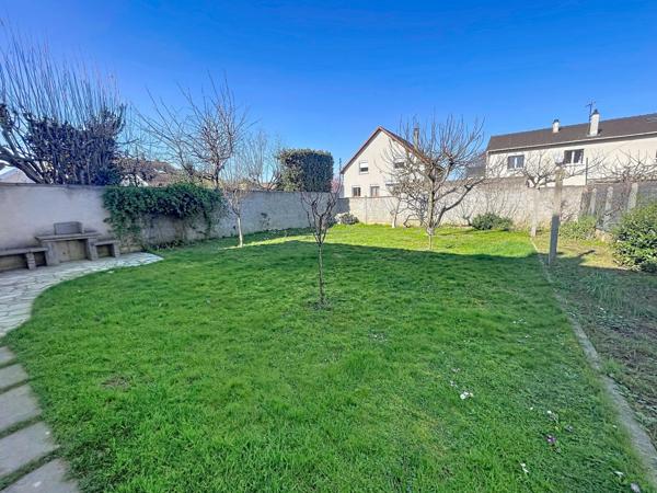 MAISON INDIVIDUELLE DE 53 M2 SUR PARCELLE DE 393 M2 PROCHE N7