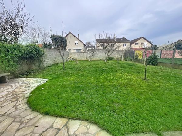 MAISON INDIVIDUELLE DE 53 M2  - PARCELLE DE 393 M2 A DEUX MINUTES A PIED DE LA  N7