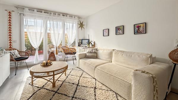 Location Appartement54 m² - 3 Pièces - BRIE COMTE ROBERT (77170)