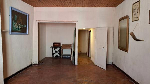 A vendre Maison de village 3 pièces LE BRUSQUET (04)