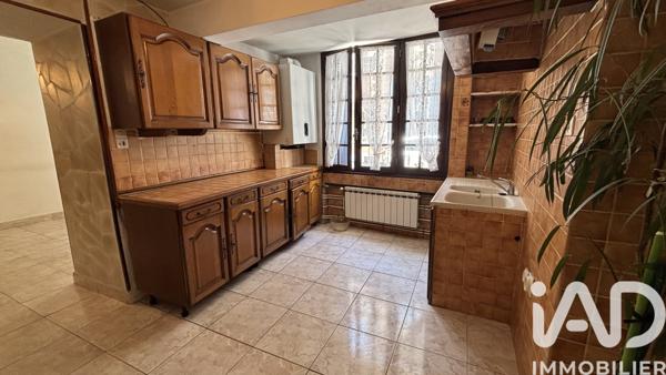 Maison à vendre 7 pièces 137 m² Pierrelatte