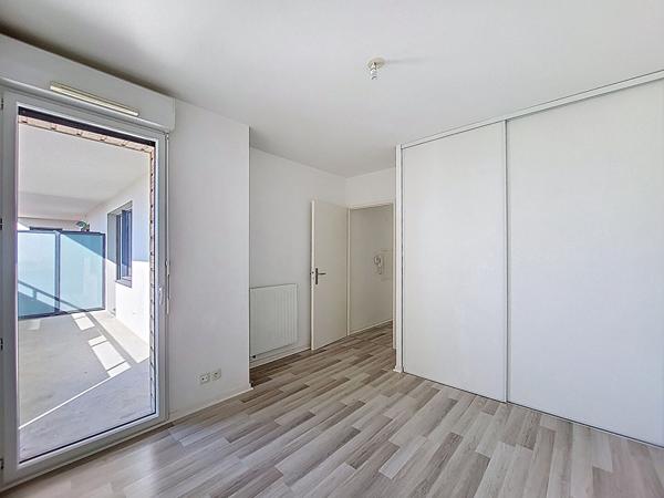 Appartement T2 à vendre à Nantes - Dernier étage avec balcon et parking