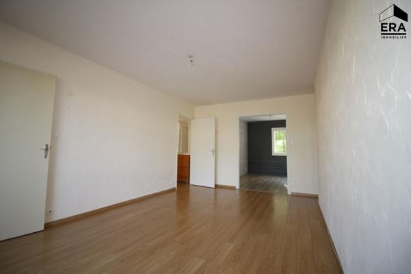 Type 3/4 de 76m² - SAINT CYR SUR LOIRE