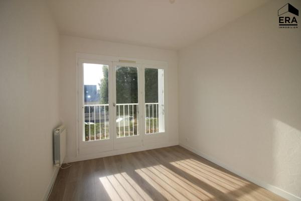 Type 3/4 de 76m² - SAINT CYR SUR LOIRE