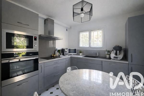 Maison à vendre 4 pièces 96 m² Hyères