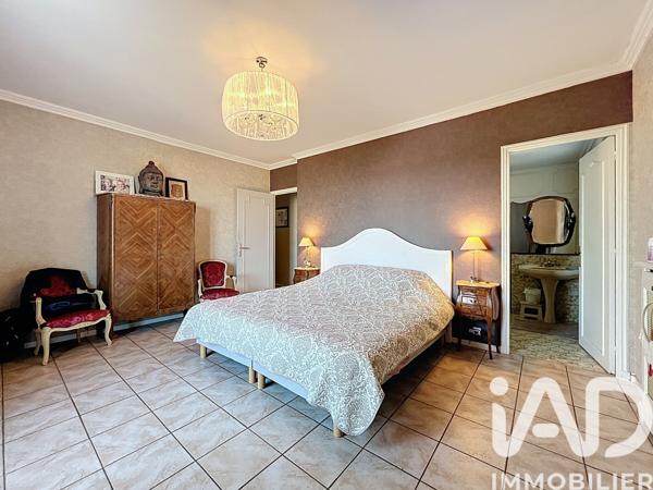 Appartement à vendre 4 pièces 161,76 m² Vallauris