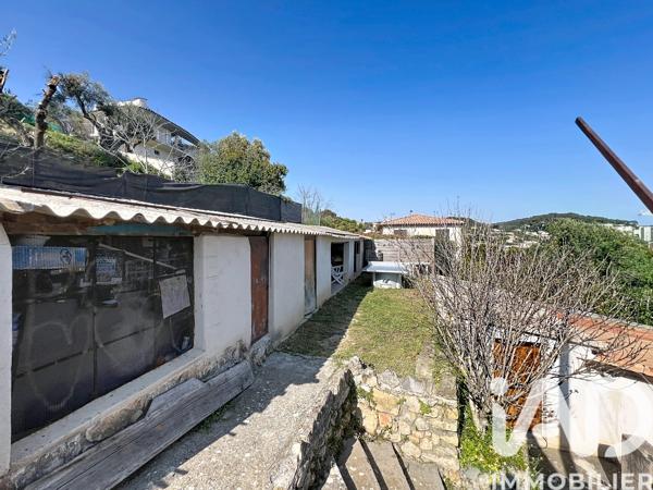 Appartement à vendre 4 pièces 161,76 m² Vallauris