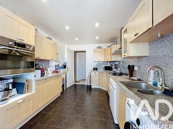 Appartement à vendre 4 pièces 161,76 m² Vallauris