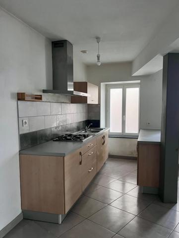 Casseneuil (47) - Maison de village rénovée avec potentiel