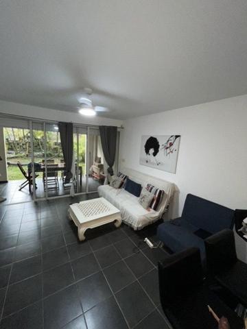 Appartement T2 Bis avec jardin et accès plage – Domaine de Sainte-Marie
