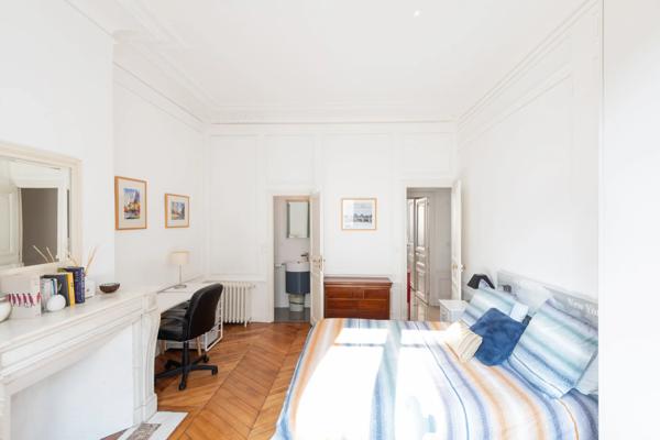 Appartement Paris 8e - EUROPE / BATIGNOLLES