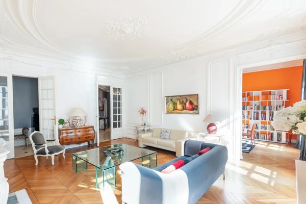 Appartement Paris 8e - EUROPE / BATIGNOLLES