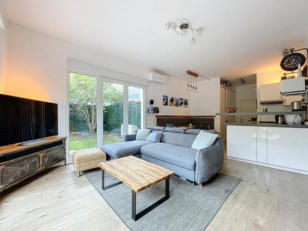 MAGNIFIQUE 4 PIÈCES AVEC JARDIN DE 270m2