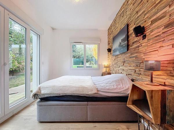 MAGNIFIQUE 4 PIÈCES AVEC JARDIN DE 270m2