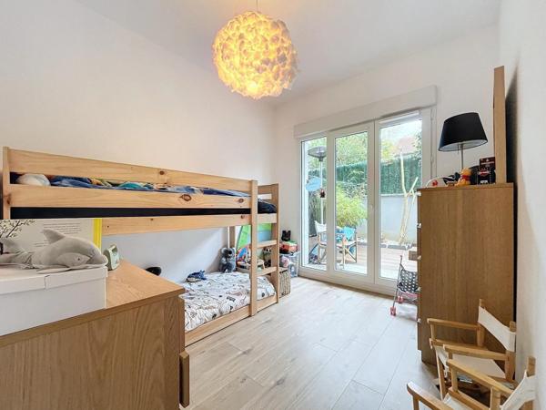 MAGNIFIQUE 4 PIÈCES AVEC JARDIN DE 270m2