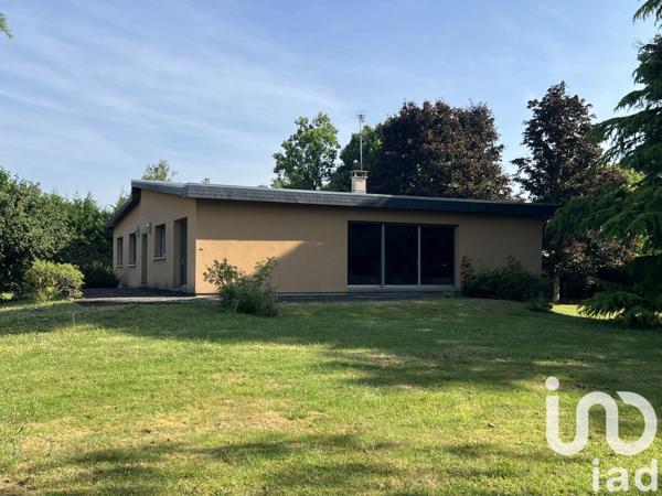 Maison d’architecte 6 pièces de 203 m² à Saint-Florent-sur-Cher (18400)