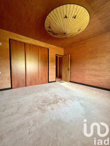 Maison d’architecte 6 pièces de 203 m² à Saint-Florent-sur-Cher (18400)