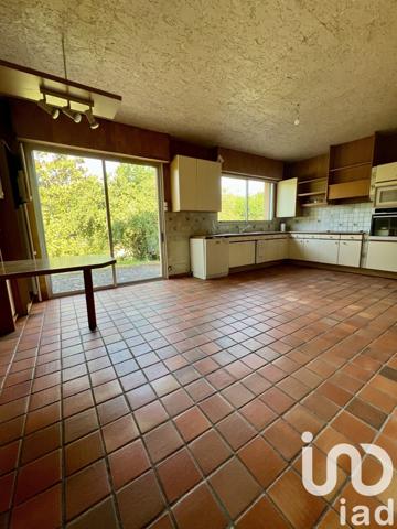 Maison d’architecte 6 pièces de 203 m² à Saint-Florent-sur-Cher (18400)