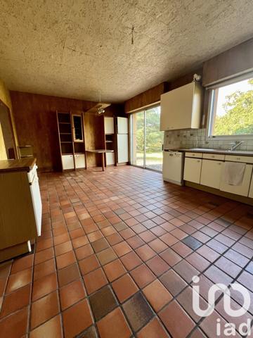 Maison d’architecte 6 pièces de 203 m² à Saint-Florent-sur-Cher (18400)