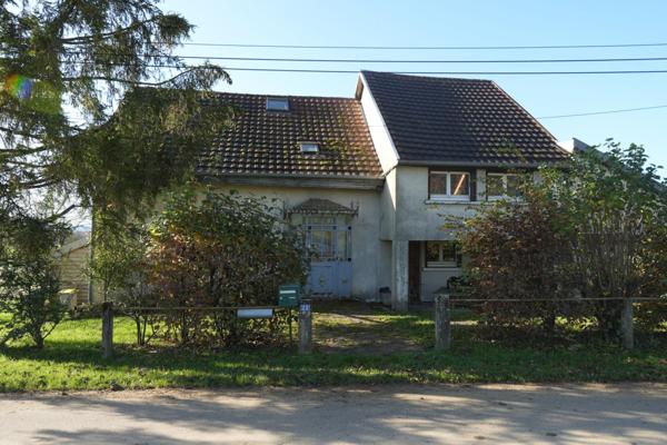 Maison 189 m², 8 pièces , 5 chambres, 1528m² de terrain