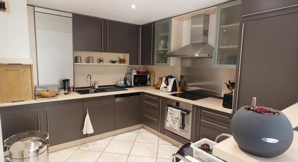 Riedisheim (68400) REIDISHEIM APPARTEMENT 80M² AVEC GRANDE TERRASSE