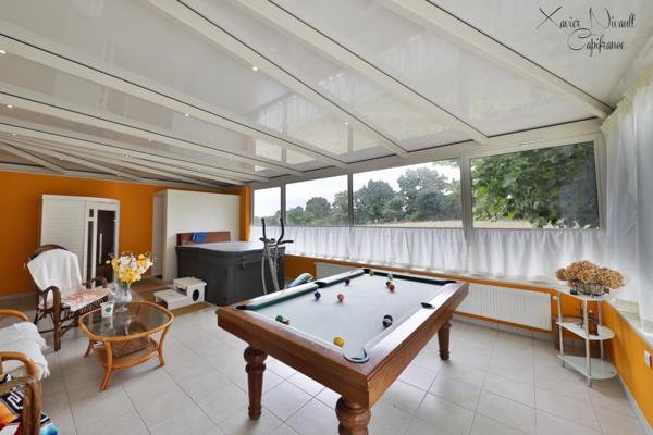 Maison à vendre 8 pièces proche de MACON (71)