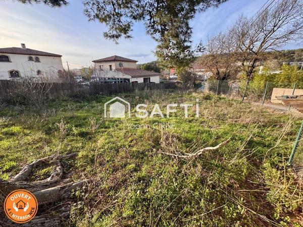 Terrain à batir de 738 m2 avec PC accepte et purgé