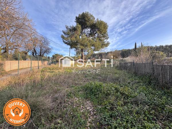 Terrain à batir de 738 m2 avec PC accepte et purgé