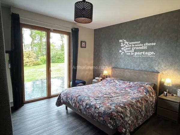 Vente Maison 8 pièces 230 m2 à Uzel