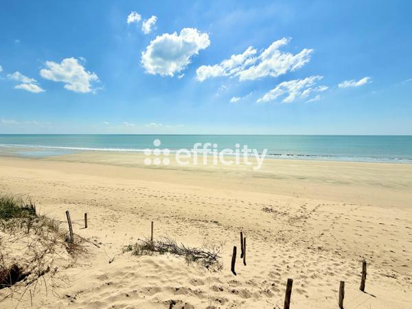 Maison
         3 pièces
        - 60 m²