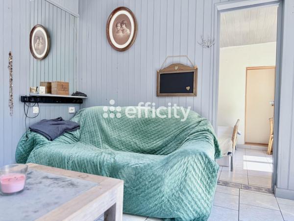 Maison
         3 pièces
        - 60 m²