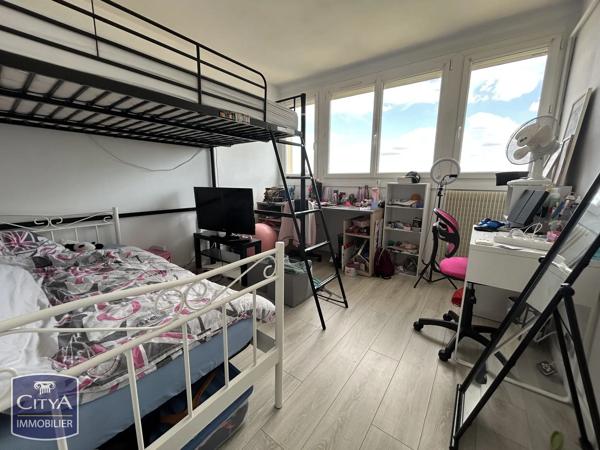 Appartement à vendre 4 pièces 77.16m² Le Mans (72000)