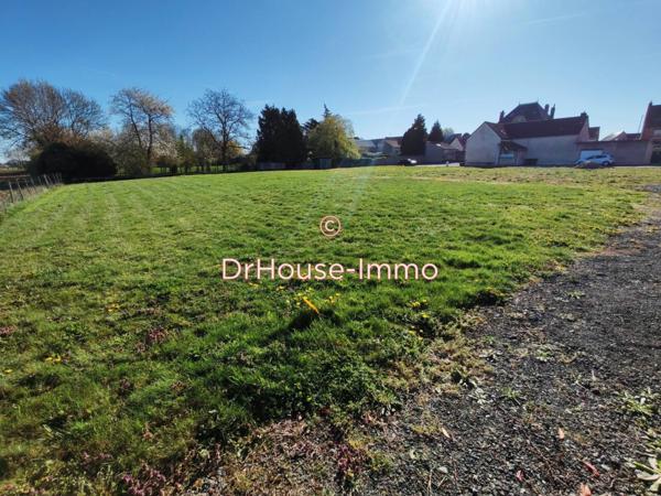 Terrain à vendre de 1 055 m²