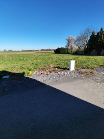 Terrain à vendre de 1 055 m²