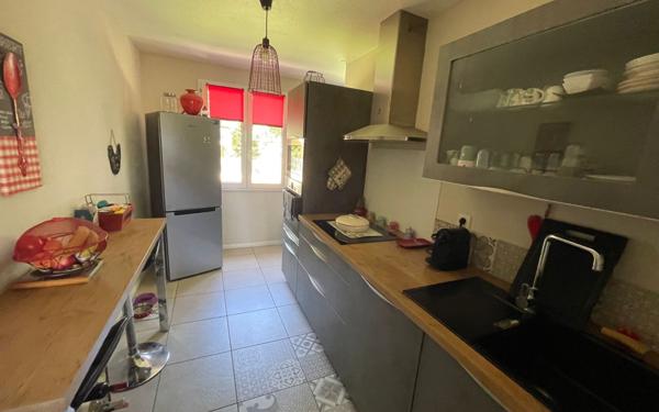 Appartement à vendre    4 pièces • 80 m2 Sanary-sur-Mer