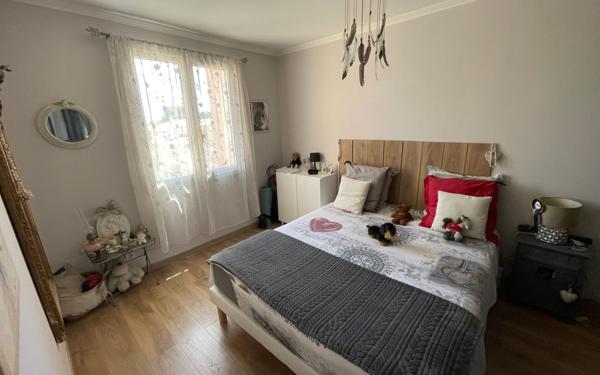 Appartement à vendre    4 pièces • 80 m2 Sanary-sur-Mer