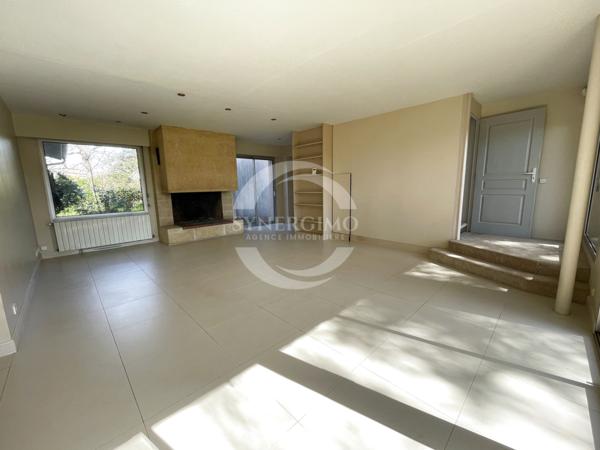 Mérignac (33700) Belle maison familiale de 227 m² au calme du quartier de Capeyron La Forêt