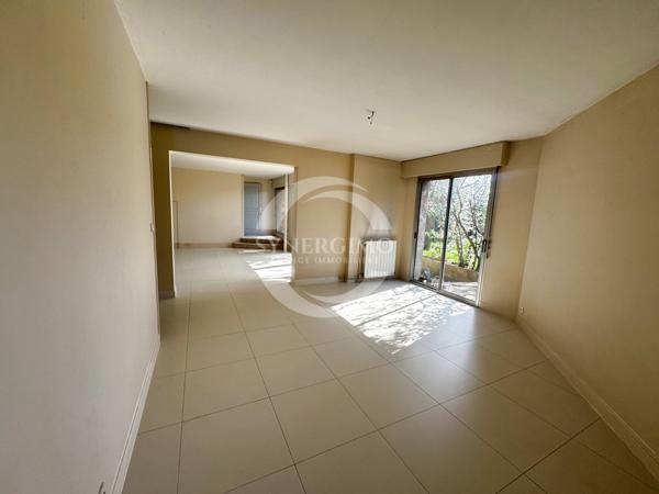 Mérignac (33700) Belle maison familiale de 227 m² au calme du quartier de Capeyron La Forêt