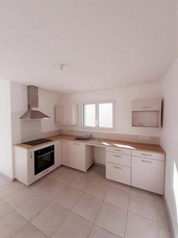 Maison à louer 4 pièces - 75 m²