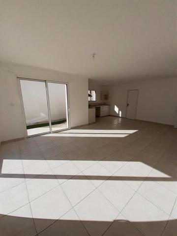 Maison à louer 4 pièces - 75 m²