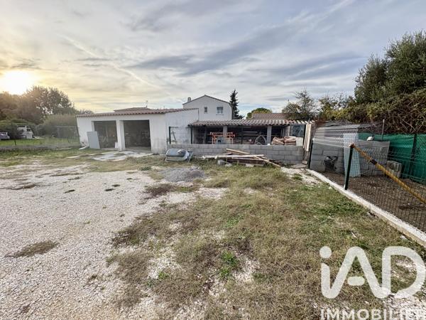 Maison à vendre 4 pièces 109 m² Saint-Geniès-de-Malgoirès