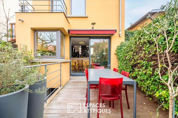Maison d’architecte avec terrasses et jardin