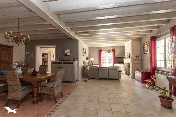 Maison à vendre |  Nontron |  8 pièces | 187 m²