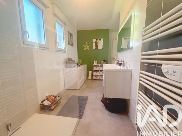 Maison à vendre 5 pièces 106 m² Thaon-les-Vosges