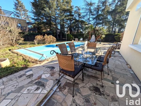 Maison d’architecte 5 pièces de 115 m² à PUYRICARD (13540)