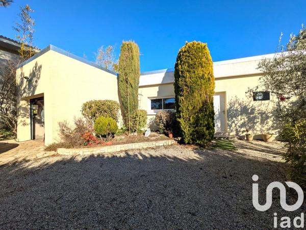 Maison d’architecte 5 pièces de 115 m² à PUYRICARD (13540)