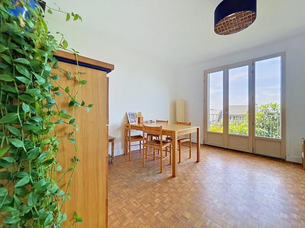 MAGNIFIQUE MAISON 4 CHAMBRES AVEC VUE SACREE COEUR
